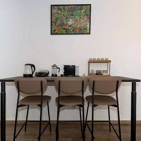 Centre Modern Boho 니코시아