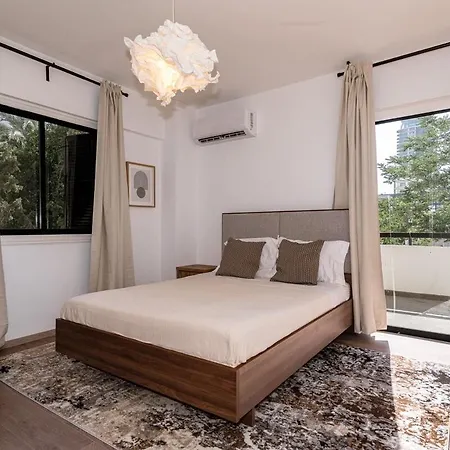 Centre Modern Boho Nicosia